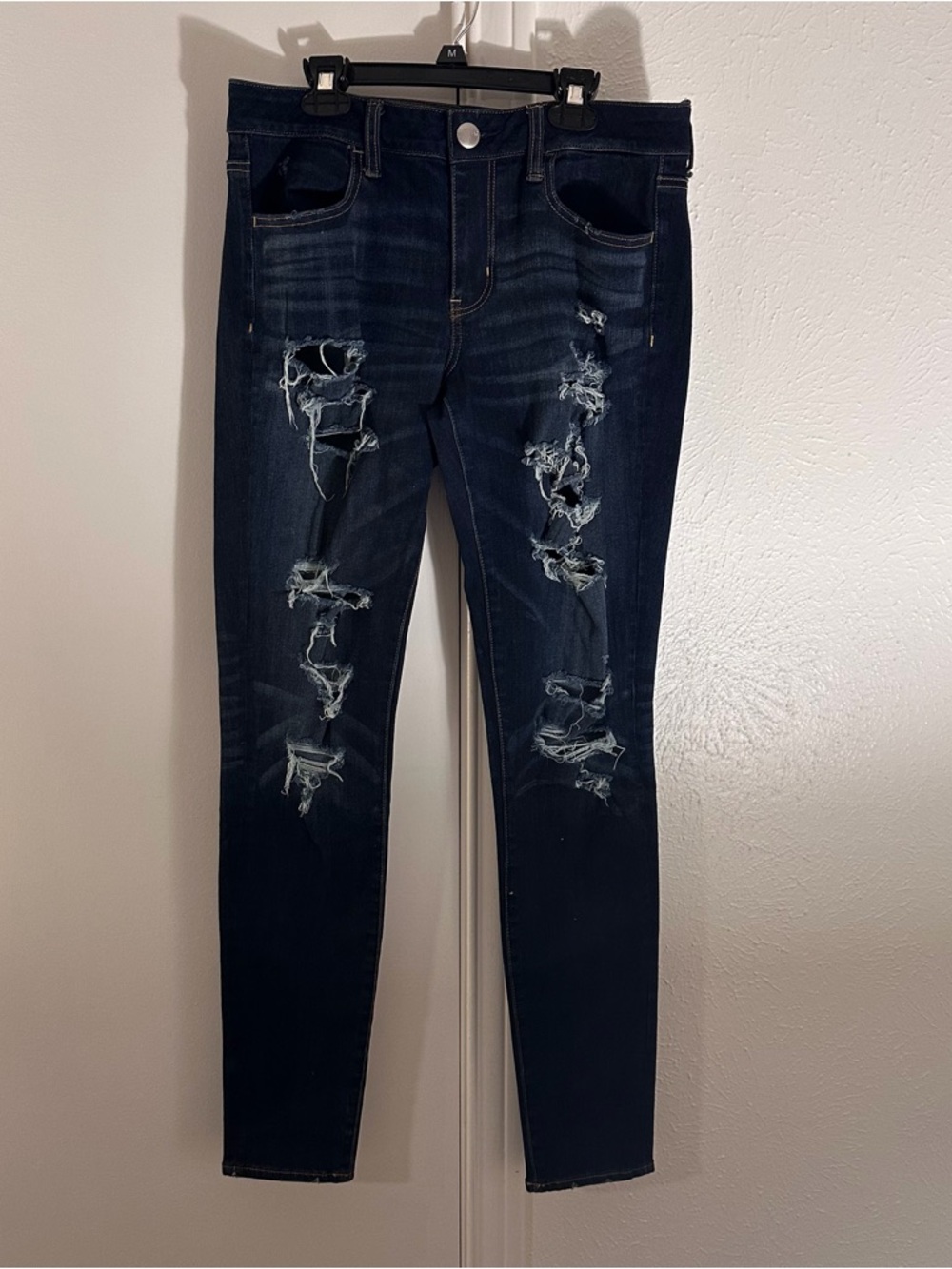 Dark Blue Distressed Skinny Jeans American Eagle Outfitters Size 10 Long
